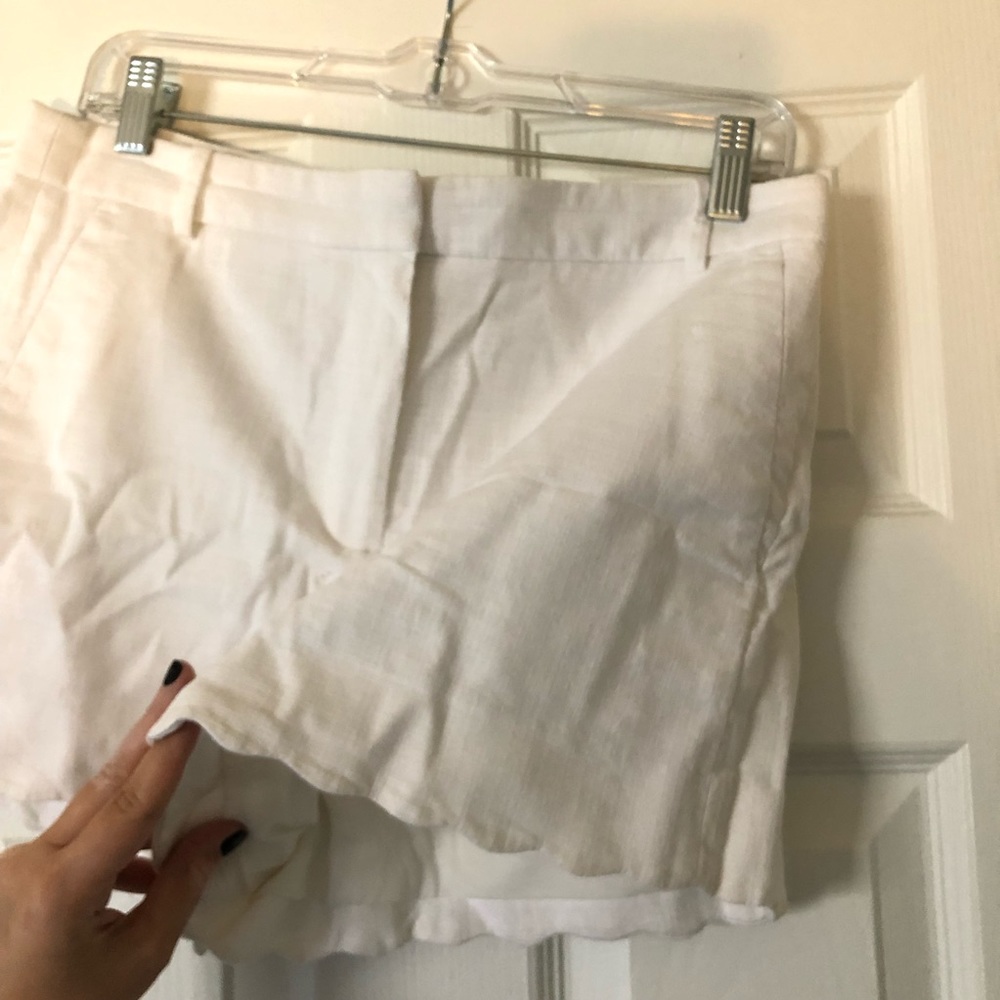 J.Crew white linen scallop hem lined dressy shorts - size 6
